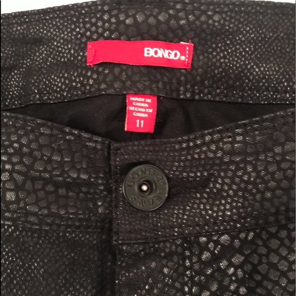 🖤🐊BLACK CROCODILE ROCK🐊🖤. ⭐️STAR PANTS⭐️ - Picture 2 of 8